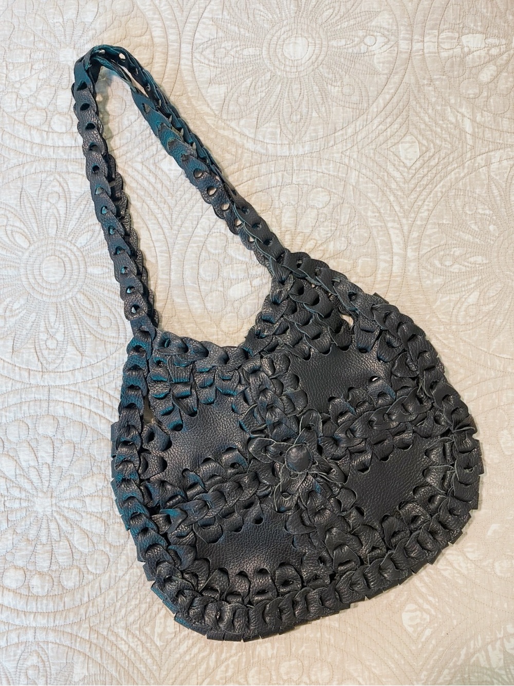 Urban Outfitters Black Genuine Leather Braided Slouchy Tote Bag - Picture 5 of 5